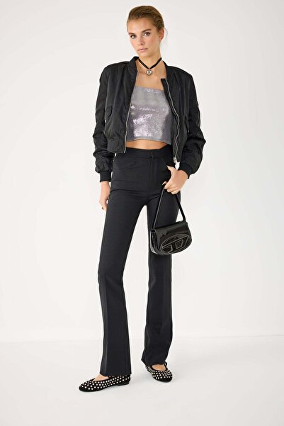 No Matter What Trägerloses Crop-Top aus glänzendem Stoff