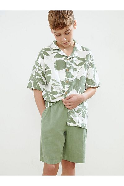 LC Waikiki Cămașă și pantaloni scurți pentru băiat cu model LCW