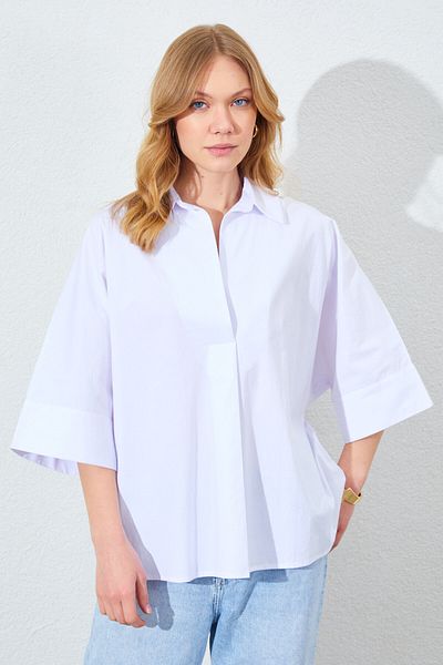 Manche Low Sleeve Front Placket Loose Cut Shirt - White |   Mk161449-01
