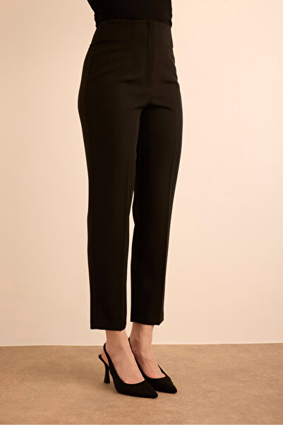 Aker Önü Cep Detaylı Dokuma Pantolon