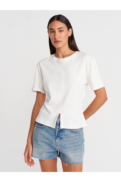 Dilvin 31874 Slit Detailed T-Shirt-Ecru