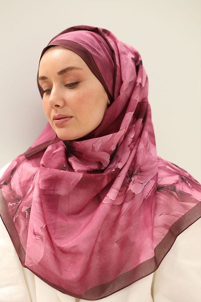 Silk Home Magnolia Pattern Mayda Shawl