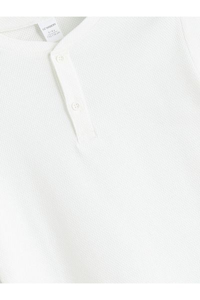 LC Waikiki Ecru Polo Neck Basic Curved Boy's T-Shirt