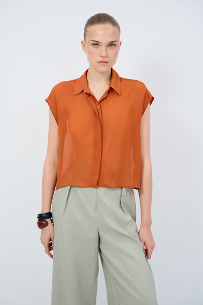 adL Erkek Yaka Kısa Kollu Gömlek