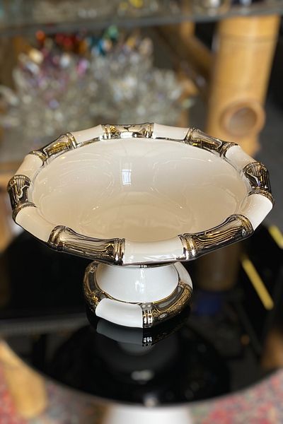 LEMİ DEKORASYON Silver Detailed Porcelain Bamboo Cake Presentation Plate - Fruit Bowl 28 X 28 X 17 cm