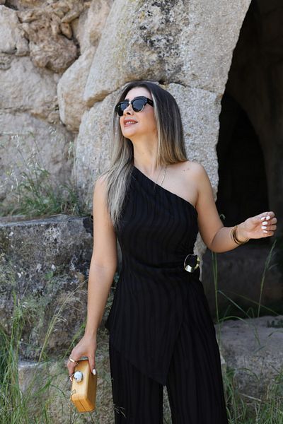 bytugcekaya Black Buckle Accessory One Shoulder Blouse Trousers Set
