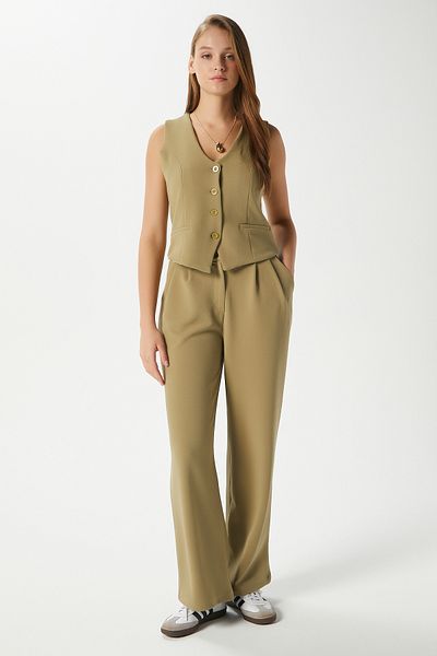 Ritnice Women's Petra Oil Green Vest Lycra Pants Bottom Top Set