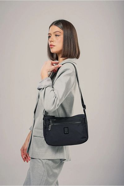 ÇÇS Black Women's Shoulder Bag 17990