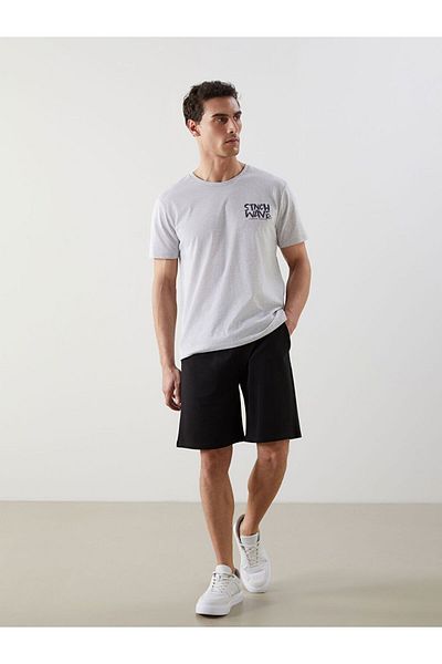 LC Waikiki LCW ECO Herren-T-Shirt aus gekämmter Baumwolle mit Rundhalsausschnitt und Aufdruck