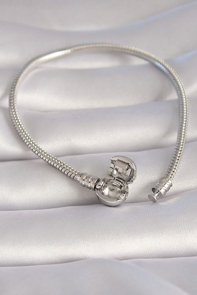 Avantaj Kapıda ®   Brass Silver Color Processing Detail Charm Model Women's Bracelet