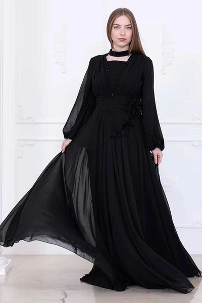 lodmela Collar and Flower Detail Evening Dress 2740-Black