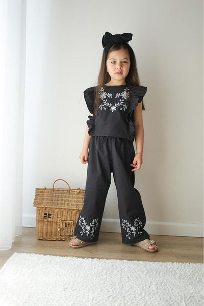Özeniş Girl's suit