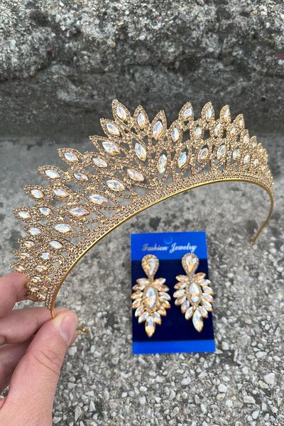 Hobigram Alexa Gold Bridal Henna Crown Special Occasion Accessory Women's Crown and Thin Shuttle Earring Set