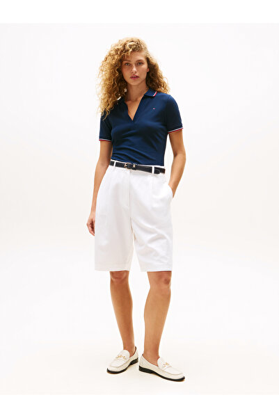 Tommy Hilfiger تي شيرت بولو نسائي من تومي هيلفيغر، أزرق داكن، بأكمام قصيرة، وطرف مستقيم، وفتحة رقبة مستديرة