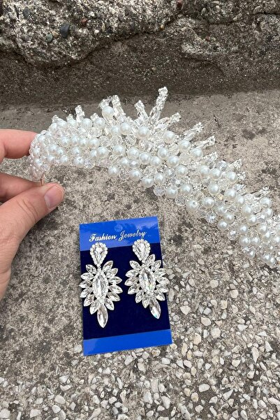 Hobigram Alyce Cream Pearl Bridal Henna Crown Special Occasion Accessory Women's Crown and Thin Shuttle Earring Set