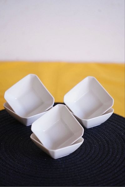 devigo Set of 6 White Porcelain Mini Sauce Bowls – Square Form 7X7 cm Snack Bowl