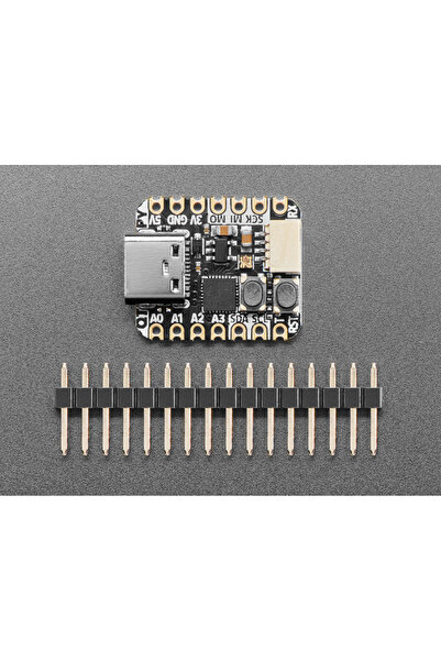 ROBOFUN Adafruit QT Py CH32V203 Development Board with QT STEMMA