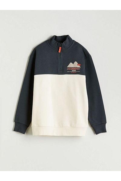 LC Waikiki Stand Collar Boy's Sweatshirt