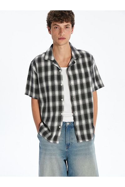 LC Waikiki Comfortable Fit Short Sleeve Plaid Men's Shirt