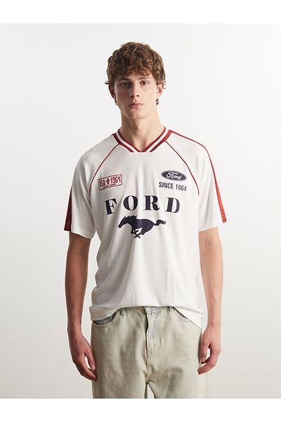 LC Waikiki V-Neck Ford Licensed Short Sleeve Men's T-Shirt