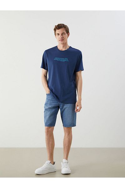 LC Waikiki New Season Crew Neck εμπριμέ χτενισμένο βαμβακερό ανδρικό Tisort - S5KK48Z8