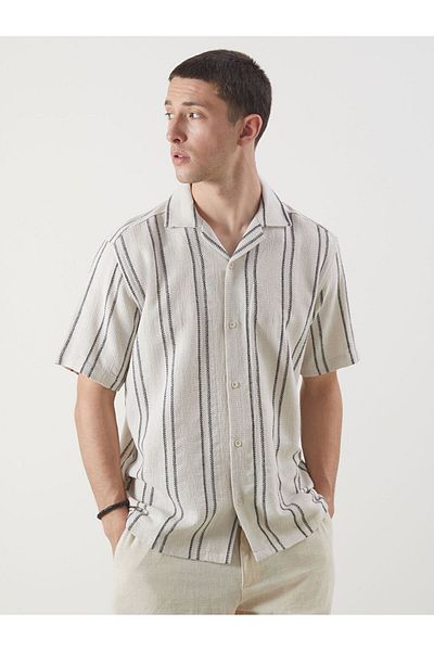 LC Waikiki Regular Fit Short Sleeve Striped Dobby Men's Shirt