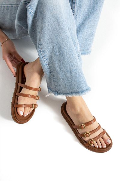 diclepolat Palmeira Women's Buckle Detail Daily Comfort Slippers Brown