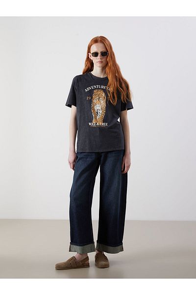 LC Waikiki Γυναικείο T-Shirt με λαιμόκοψη Leopard printed
