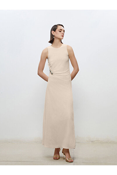 LC Waikiki New Season from Güli̇s Gi̇yi̇m Ecru Crew Neck Gathered Crepe Dress