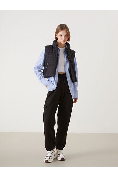 LC Waikiki Stand Collar Straight Crop Women's Puffer Vest