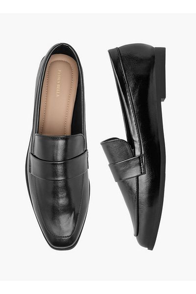 Flora Bella by Shoexpress Women's Solid Slip-On Loafers