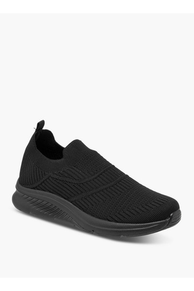 Oaklan by Shoexpress Women's Textured Slip-On Sneakers