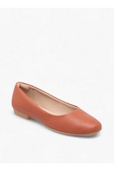 PICCADILLY Women's Textured Slip-On Ballerina Shoes