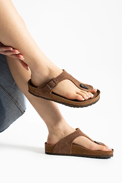 Sivarro Freistep Tan Unisex Flip Flops – Lightweight, Non-Slip, Summer