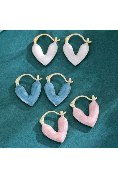 Accessories Vanilla Avenue French Romantic Heart-Shaped Pastel Blue Elegant Gold-Tone Dangle Women's Earrings