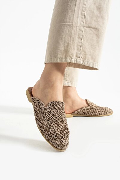 Sivarro Velora Women's Straw Knitted Slippers – Coffee Elegance