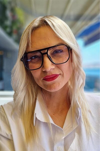 Uniquetrenders Unisex Marlow Blue Light Protection Relaxing Square Model Display Glasses
