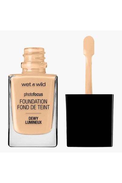 WET N WİLD wet n wild Photo Focus Dewy Foundation