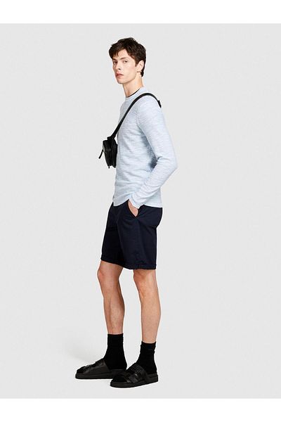 Sisley Κοντό σορτς από Stretch βαμβακερό ύφασμα με τρύπα για ζώνη με στριφτό πόδι Ανδρικό σορτς Navy Blue - 324P4TEQS900Z