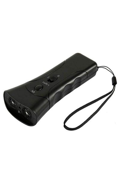 SIKS 651e Ultrasonic Device Against Aggressive Dogs, Range 10m, Black