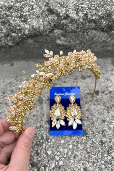 Hobigram Camilo Gold Bridal Henna Crown Special Occasion Accessory Women's Crown and Three Shuttle Earring Set – Crown, Crystal Stone
