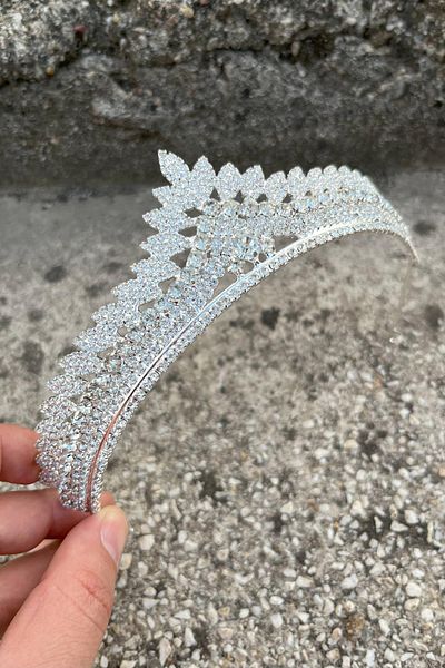 Hobigram Daniela Silver Bridal Henna Crown Special Occasion Accessory Women's Crown Hair Accessory – Crown, Crystal Stone