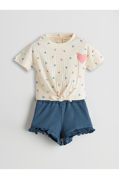LC Waikiki Lcw Baby Girl T-Shirt and Shorts with Elastic Waist 2 Pack Fast Fashion
