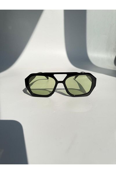 dsneyewear Edwina Sunglasses