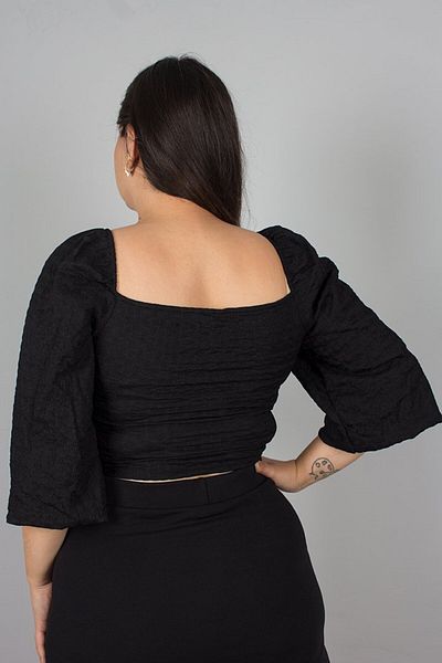 Truva XXL The Peak of Plus Size Style! Square Neck Crepe Crop