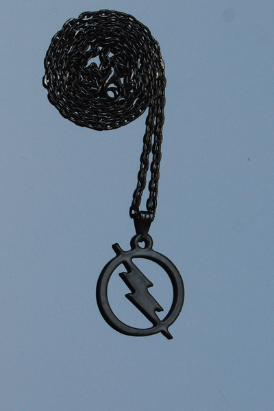 Rua Jewelry The Flash Lightning Necklace - Black Color Classic with Chain