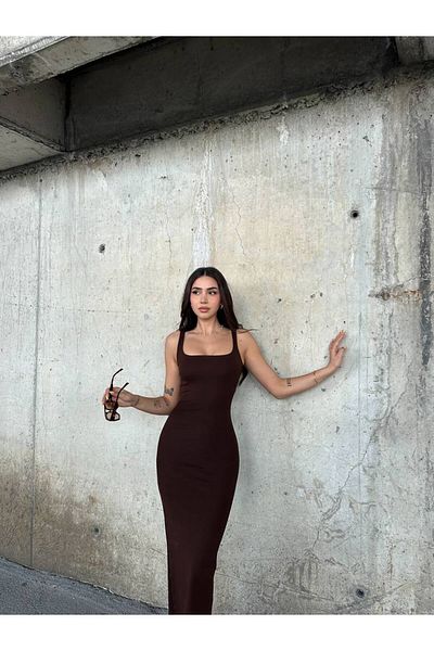 MetuCA Square Neck Dress – Midi Dress with Corsage Detail