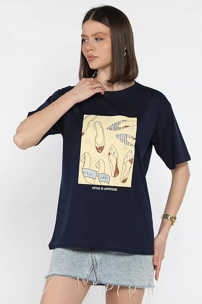 GÜLSELİ Tricou de damă cu decolteu rotund cu imprimeu brodat de piatră bleumarin