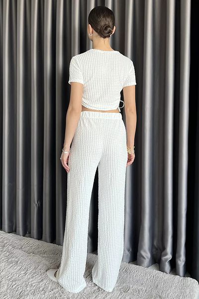 GÜLSELİ White Women's Self Patterned Side Gathered Blouse Pants Double Suit
