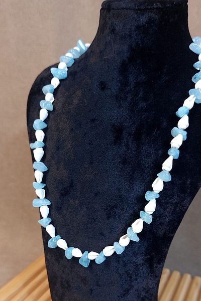 Uretti - Özlem 9422 4277 Handmade Seashell and Aquamarine Stone Necklace